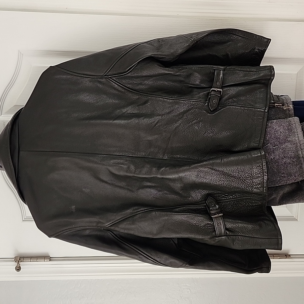 Leather Jacket - Picture 4 of 4